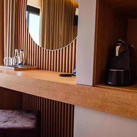 Serenity Hotel